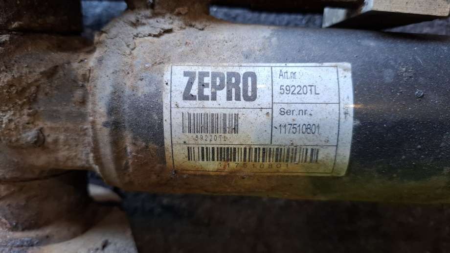 Lastebil, løftelem (lift) til Lastebil MAN TGM 2005-->>  (ZEPRO|117510801|59220TL|)