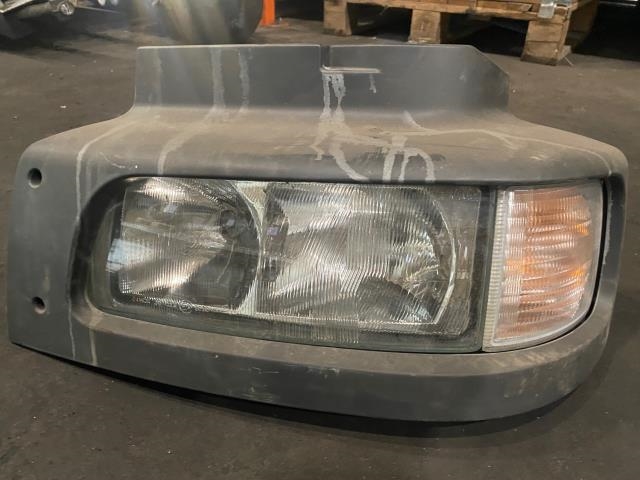 Frontlykt venstre halogen til Lastebil Renault Premium 1996-2005