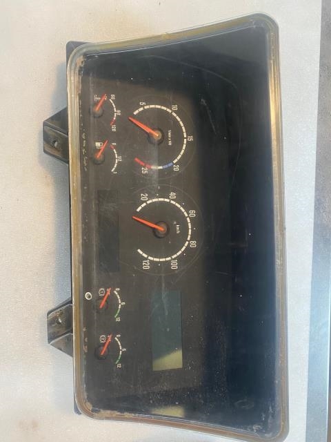 Instrumentpanel til Lastebil Scania PGRT-Serie P, 2004-2015  (SCANIA|1922759)