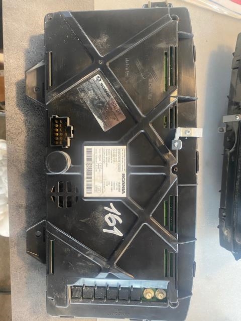 Instrumentpanel til Lastebil Scania PGRT-Serie P 2004-2015  (SCANIA|1922759|1852898|1752624)
