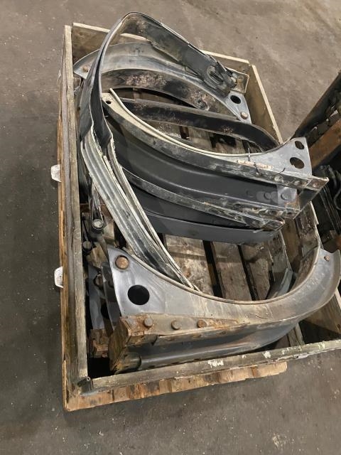 Lastebil, braketter til Lastebil Volvo FM 2009-2013 (Versjon 3) (Versjon 3) (VOLVO|20721537|20730641|22739212)