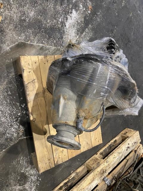 Lastebil, differensial til Lastebil Mercedes Actros 4 2011-2018  (MERCEDES|R486-13|0A/C22|5|X351003207|8|153/068504368)