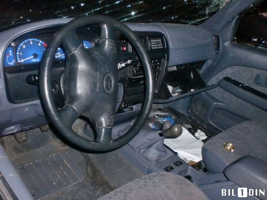 Toyota Hilux 2002-2005 , Motorkode: 2KD-FTV, Girkassekode: