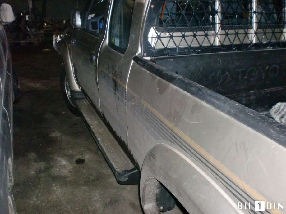 Toyota Hilux 2002-2005 , Motorkode: 2KD-FTV, Girkassekode: