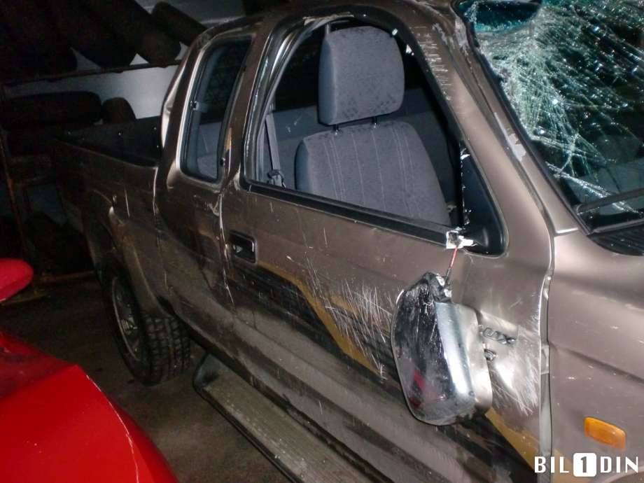 Toyota Hilux 2002-2005 , Motorkode: 2KD-FTV, Girkassekode: