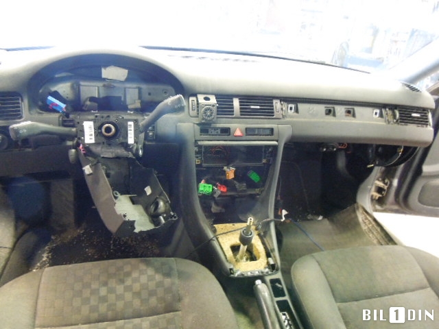 Audi A6 2001-2004 (Type II, Fase 2) (C5) (C5), Motorkode: ANB;AWT, Girkassekode: EHV