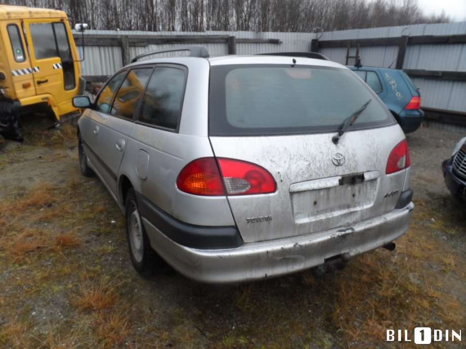 Toyota Avensis 2000-2003 (Type I, Fase 2) , Motorkode: 1CD-FTV, Girkassekode: 30300-2B860