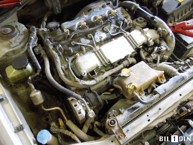 Toyota Avensis 2000-2003 (Type I, Fase 2) , Motorkode: 1CD-FTV, Girkassekode: 30300-2B860