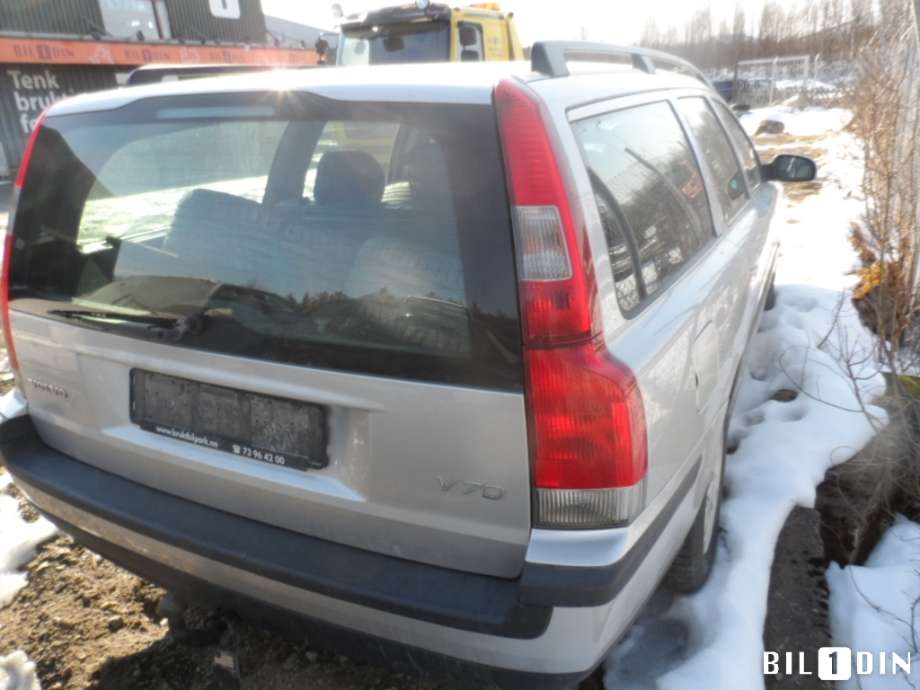 Volvo V70 2000-2004 (Type II, Fase 1) , Motorkode: 6900484;B5244S2, Girkassekode: 9482157
