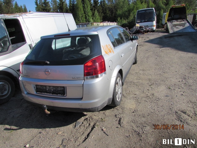 Opel Signum 2003-2006 , Motorkode: Y20DTH, Girkassekode: MG1  5TRINNS