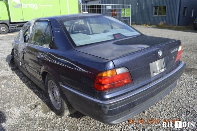 BMW 7-Serie 1993-2001 (E38) (E38), Motorkode: M62-B44, Girkassekode: 24001423193