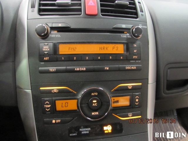 Toyota Auris 2010-2012 (Type I, Fase 2) , Motorkode: 1ND-TV, Girkassekode: 30300-12D91