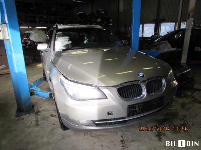 BMW 5-Serie 2003-2010 (E60/E61) (E60/E61), Motorkode: N47-D20A, Girkassekode: 24007581410