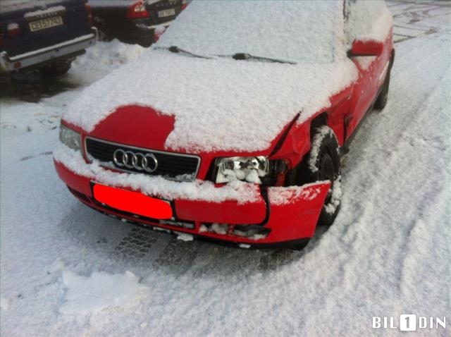 Audi A4 1995-1999 (Type I, Fase 1) (B5) (B5), Motorkode: ADR, Girkassekode: DHZ / 012300053CX