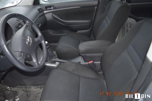 Toyota Avensis 2003-2008 (Type II) , Motorkode: 1AD-FTV, Girkassekode: 30300-2D151