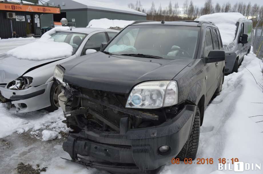 Nissan X-Trail 2002-2007 (T30) (T30), Motorkode: QR20DE, Girkassekode: 32010EQ000