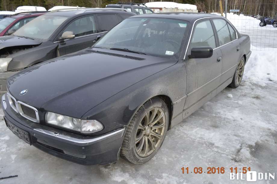 BMW 7-Serie 1993-2001 (E38) (E38), Motorkode: M62-B44, Girkassekode: 