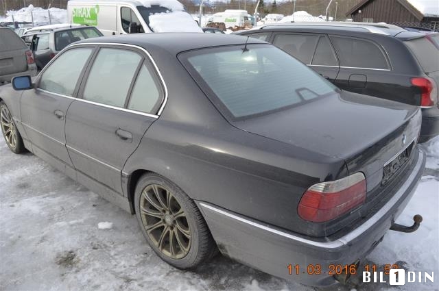 BMW 7-Serie 1993-2001 (E38) (E38), Motorkode: M62-B44, Girkassekode: 
