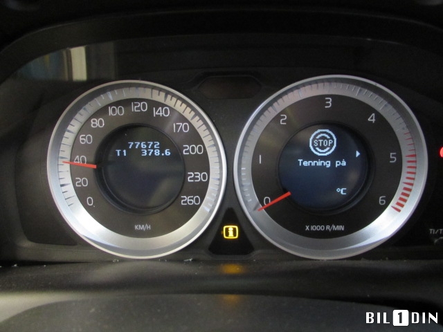 Volvo XC60 2008-2013 (Type I, Fase 1) , Motorkode: D5244T17, Girkassekode: 1285176