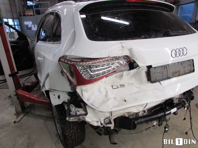 Audi Q5 2008-2012 (Type I, Fase 1) , Motorkode: CAHA;CGLB, Girkassekode: KWT/0B2300027JX