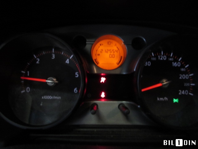 Nissan Qashqai 2007-2010 (Type I, Fase 1) , Motorkode: M9R-740, Girkassekode: 32010-JG75E