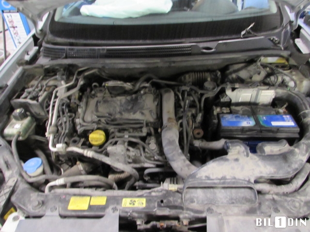 Nissan Qashqai 2007-2010 (Type I, Fase 1) , Motorkode: M9R-740, Girkassekode: 32010-JG75E