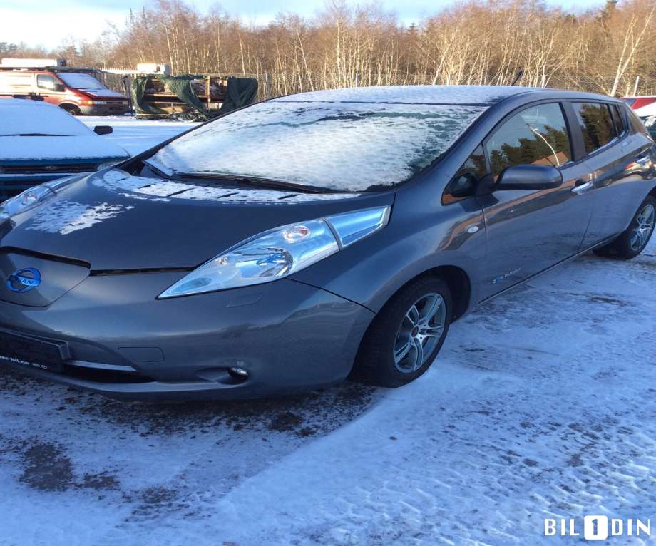 Nissan Leaf 2011-2017 (Type I) , Motorkode: EM57;EM61, Girkassekode: 