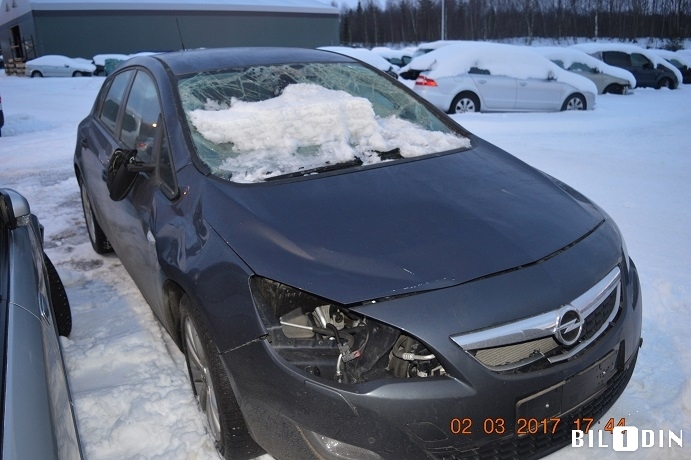 Opel Astra J 2010-2015 , Motorkode: A16XER, Girkassekode: 95514981/701513