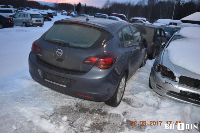 Opel Astra J 2010-2015 , Motorkode: A16XER, Girkassekode: 95514981/701513