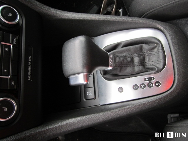 VW Golf VI 2008-2012 , Motorkode: CAYC, Girkassekode: MLE
