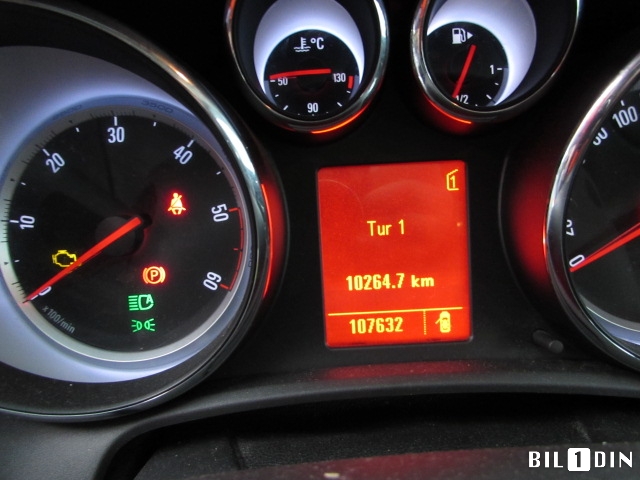 Opel Astra J 2010-2015 , Motorkode: A17DTJ, Girkassekode: 