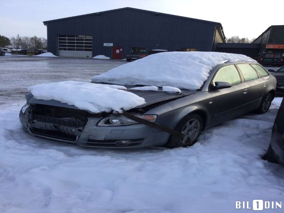 Audi A4 2004-2008 (Type III) (B7) (B7), Motorkode: ALZ, Girkassekode: HFC