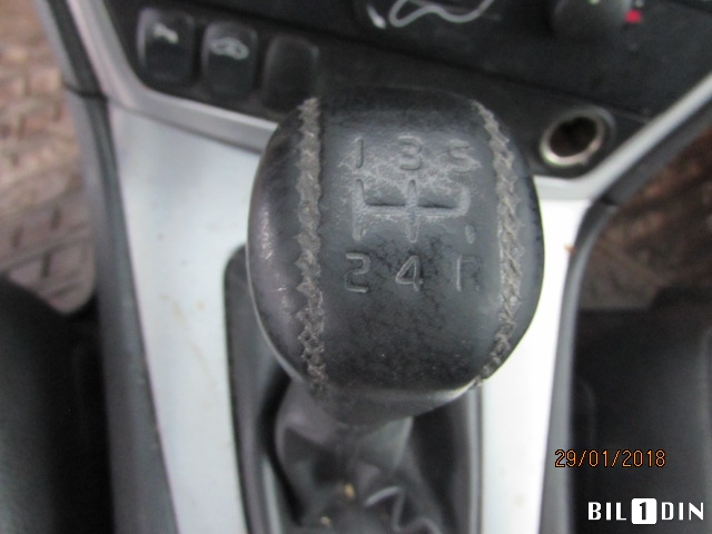 Volvo V70 2005-2007 (Type II, Fase 2) , Motorkode: D5244T7, Girkassekode: 