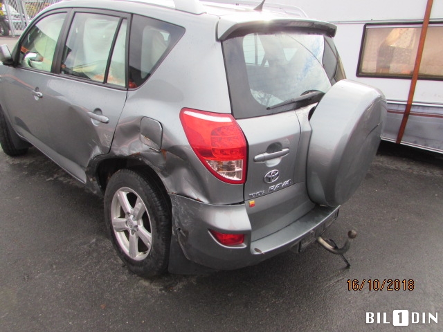 Toyota RAV4 2006-2009 (Type III, Fase 1) , Motorkode: 2AD-FTV, Girkassekode: 
