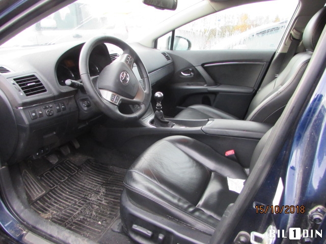 Toyota Avensis 2009-2015 (Type III, Fase 1) , Motorkode: 2AD-FTV, Girkassekode: 