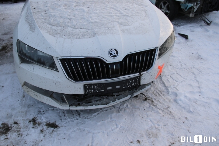Škoda Superb 2015-->> (Type III) , Motorkode: CRLB, Girkassekode: 