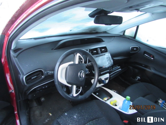 Toyota Prius 2016-2023 (Type IV) (combi) (combi), Motorkode: 2ZR-FXE, Girkassekode: