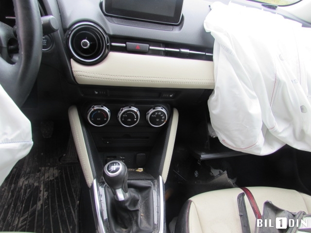 Mazda 2 2015-2019 (Type III, Fase 1) , Motorkode: P5, Girkassekode: 