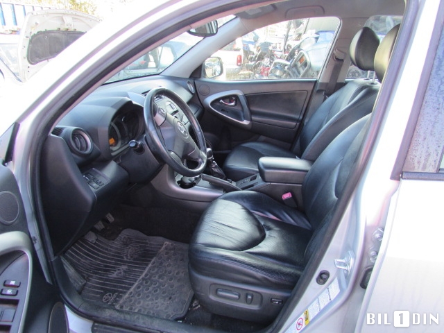 Toyota RAV4 2006-2009 (Type III, Fase 1) , Motorkode: 2AD-FTV, Girkassekode: