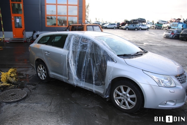 Toyota Avensis 2009-2015 (Type III, Fase 1) , Motorkode: 2ZR-FAE, Girkassekode: 