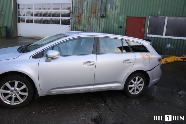 Toyota Avensis 2009-2015 (Type III, Fase 1) , Motorkode: 2ZR-FAE, Girkassekode: 
