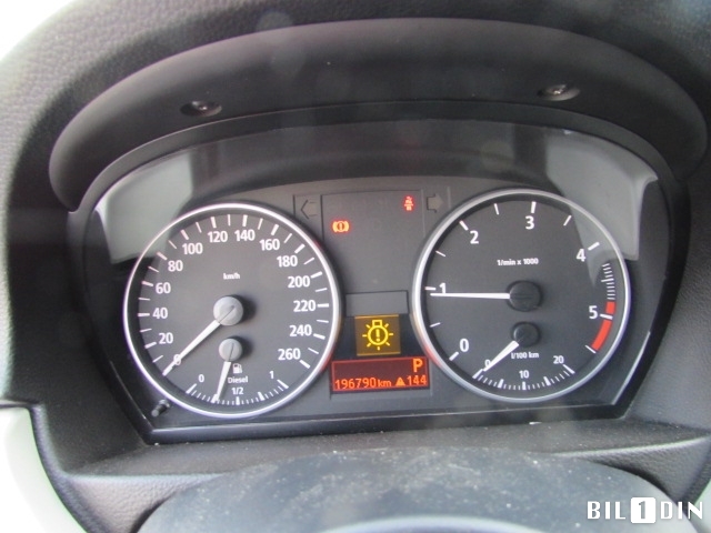 BMW 3-Serie 2005-2011 (E90/E91/E92/E93) (E90/E91/E92/E93), Motorkode: M47-TU2D20, Girkassekode: GA6HP19Z - QE