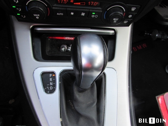 BMW 3-Serie 2005-2011 (E90/E91/E92/E93) (E90/E91/E92/E93), Motorkode: M47-TU2D20, Girkassekode: GA6HP19Z - QE