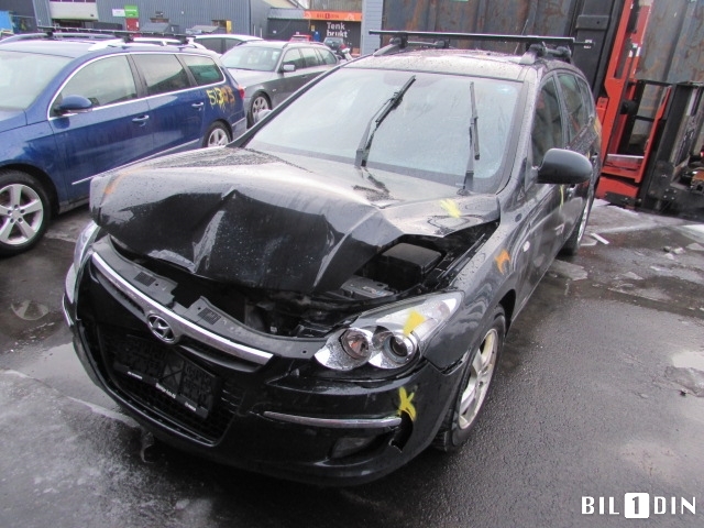 Hyundai i30 2007-2012 (Type I) , Motorkode: D4FB-L, Girkassekode: ZH08