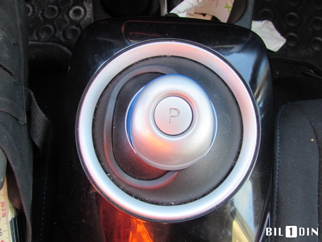 Nissan Leaf 2011-2017 (Type I) , Motorkode: EM61, Girkassekode: 