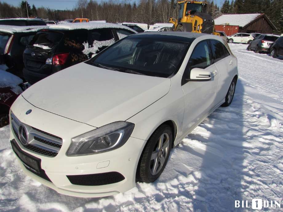 Mercedes A-Klasse 2012-2018 (W176) (W176), Motorkode: M270.910, Girkassekode: