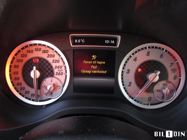 Mercedes A-Klasse 2012-2018 (W176) (W176), Motorkode: M270.910, Girkassekode: 