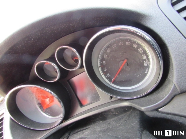 Opel Insignia A 2009-2014 , Motorkode: A20DTL, Girkassekode: MF3