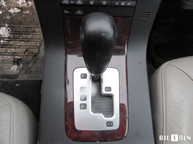 Volvo V70 2007-2013 (Type III, Fase 1) , Motorkode: D5244T5, Girkassekode: TF-80SC