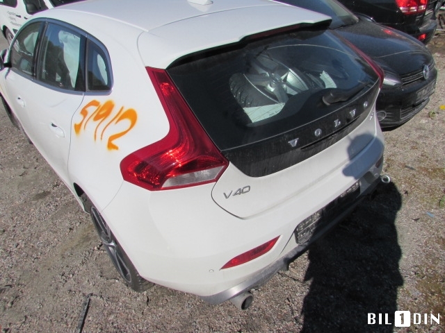 Volvo V40 2012-2019 , Motorkode: B4204T38, Girkassekode: 